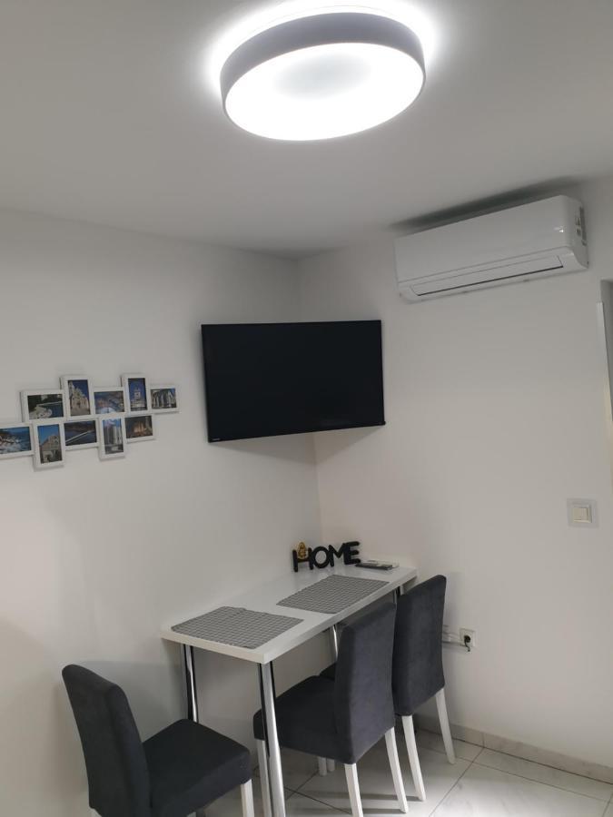Apartment Ema Zadar Exterior photo